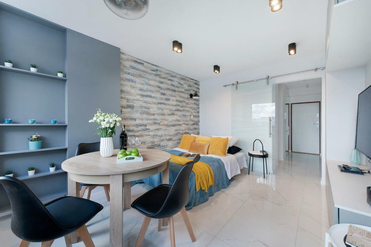 P&O Apartments Zgoda Варшава Экстерьер фото